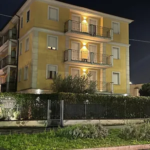 https://apartment-il-fiore.it-lombardy.com